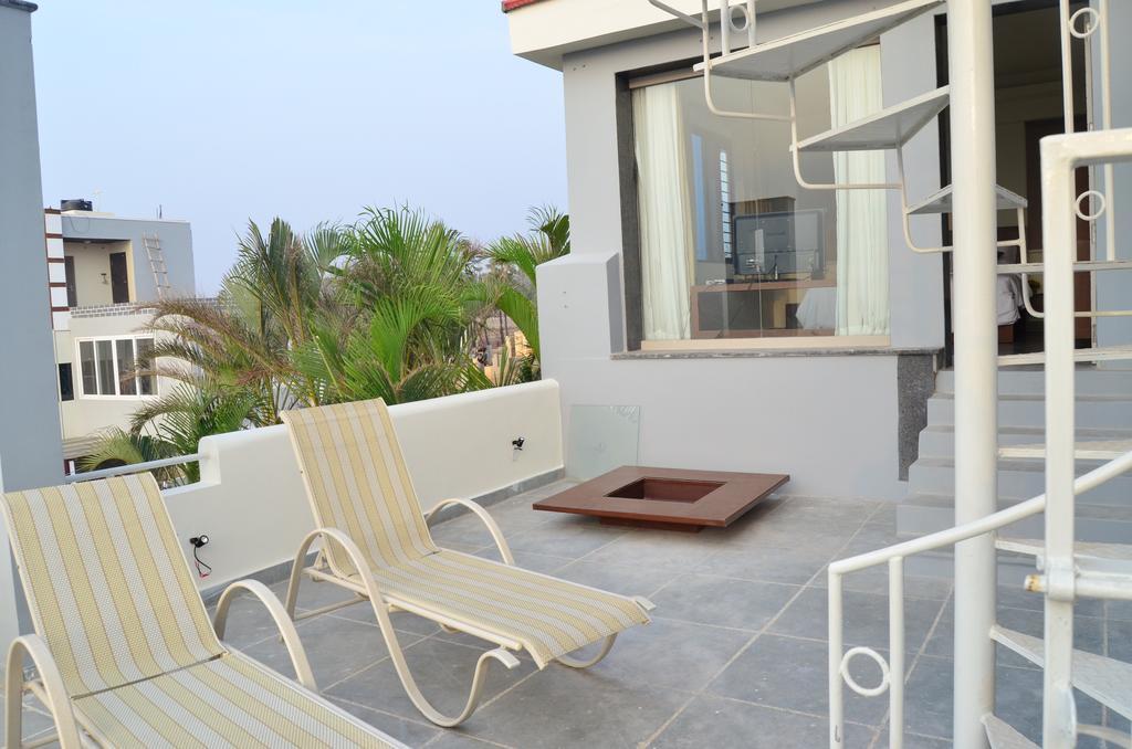 Vizag Palms Holiday Beach Resort Вишакхапатнам Экстерьер фото